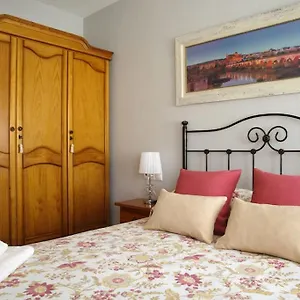 Apartamento Piso Centrico Plaza San Miguel, Córdoba